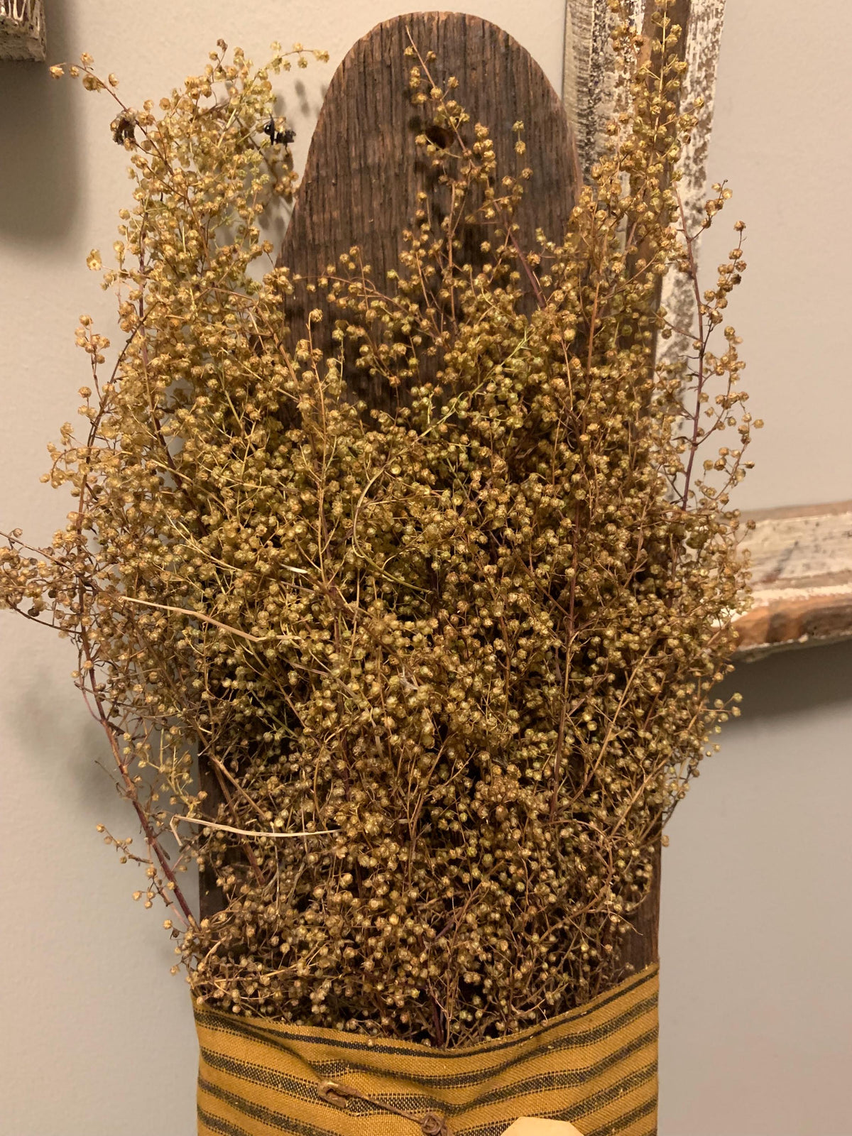 Primitive Barn Wood Hanger with Dried Sweet Annie