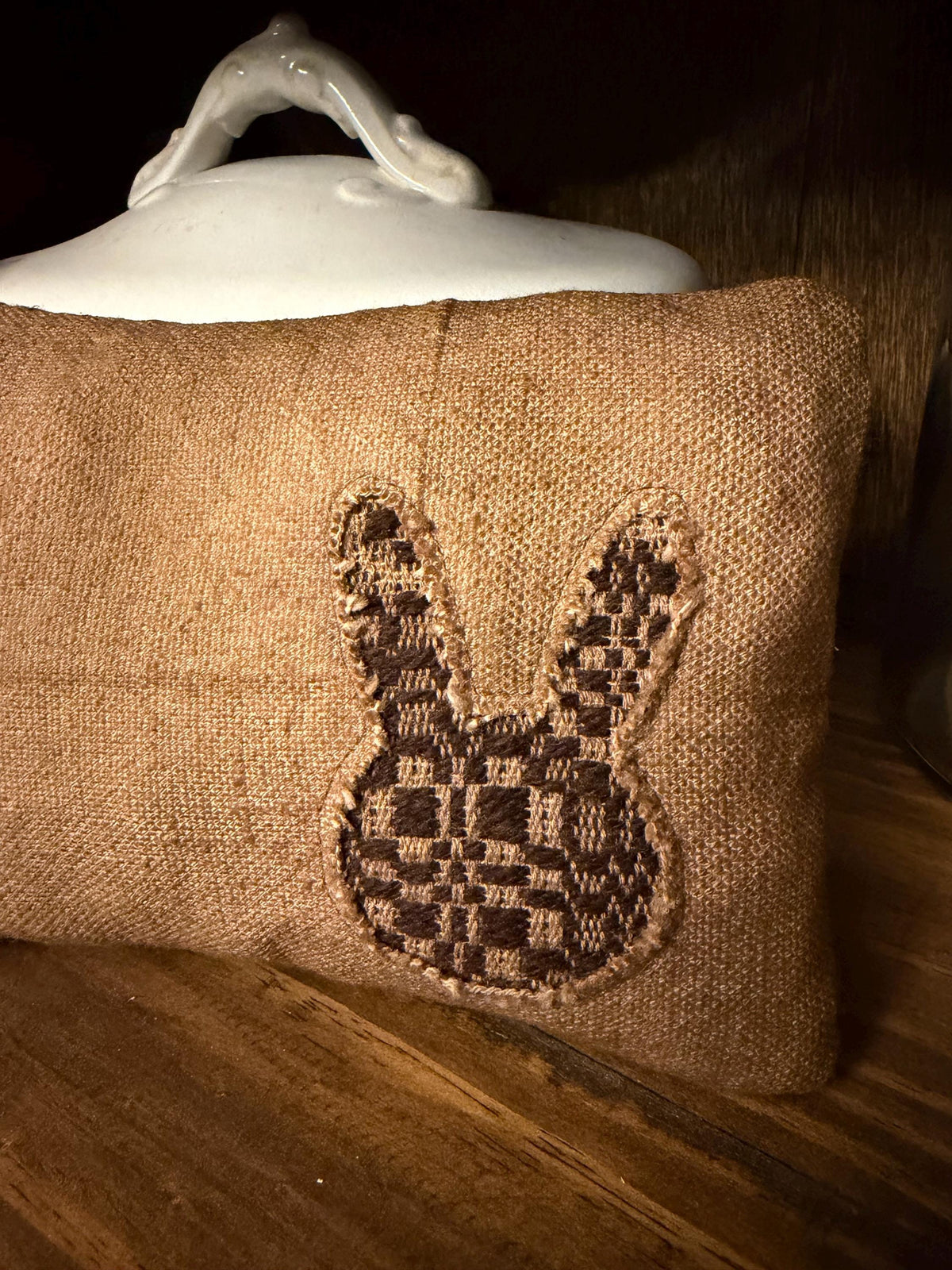 Primitive Easter Bunny Pillow Tuck