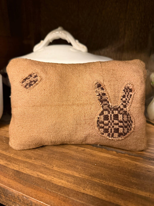 Primitive Easter Bunny Pillow Tuck